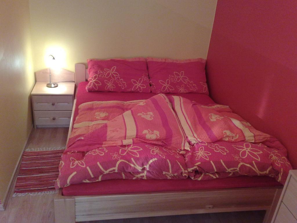 Apartment Beli Zajec Мозирє Екстер'єр фото